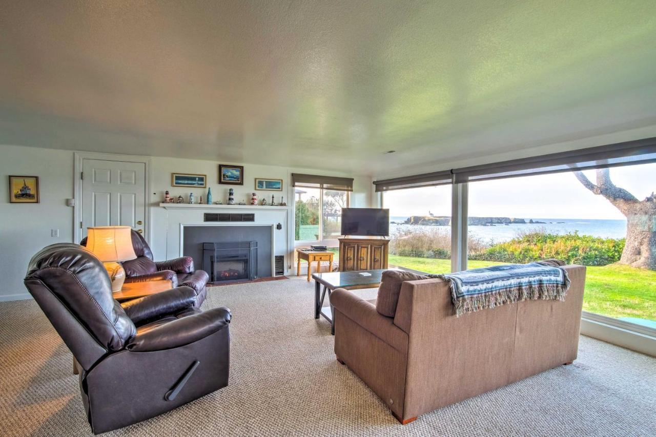 Cliffside Lighthouse Beach Home With Ocean View Coos Bay Eksteriør bilde