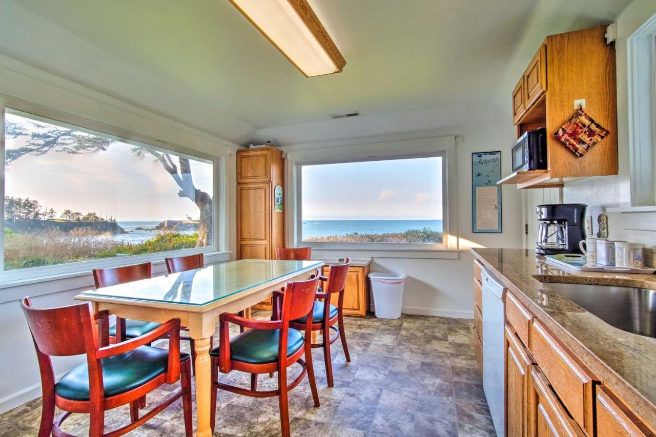 Cliffside Lighthouse Beach Home With Ocean View Coos Bay Eksteriør bilde