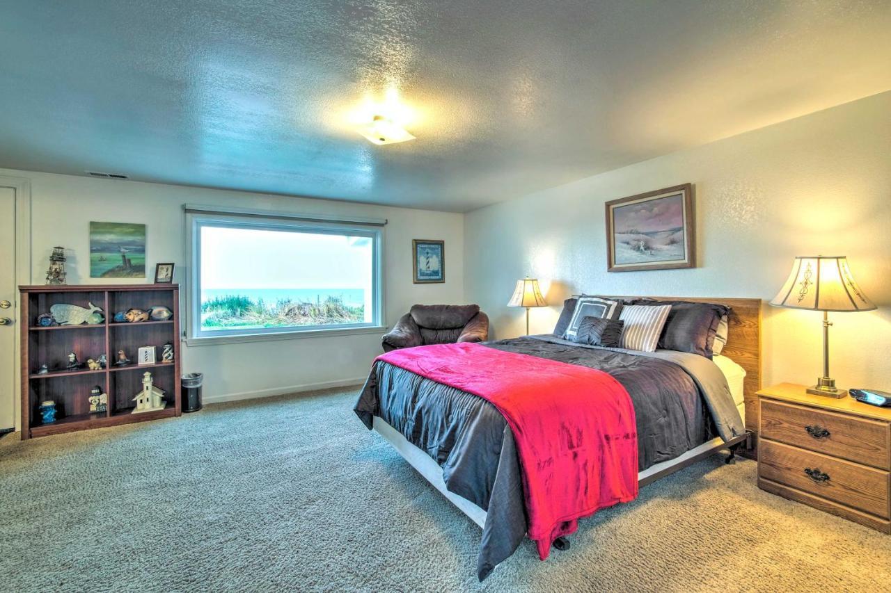 Cliffside Lighthouse Beach Home With Ocean View Coos Bay Eksteriør bilde